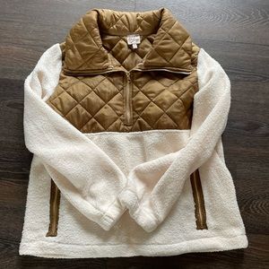 Women’s Quilted 1/4 zip pullover